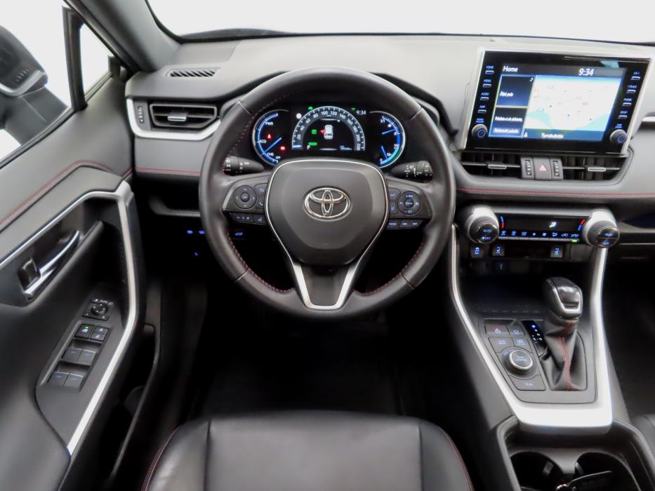 Toyota RAV4 Plug-in 2021