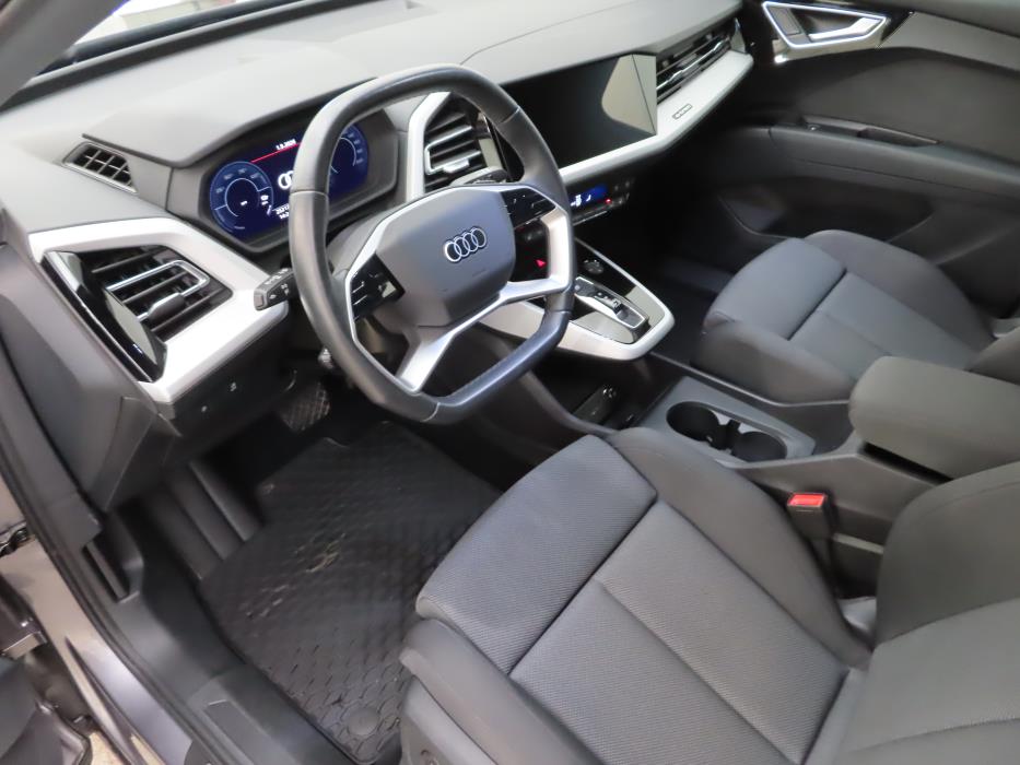 Audi Q4 e-tron 2023