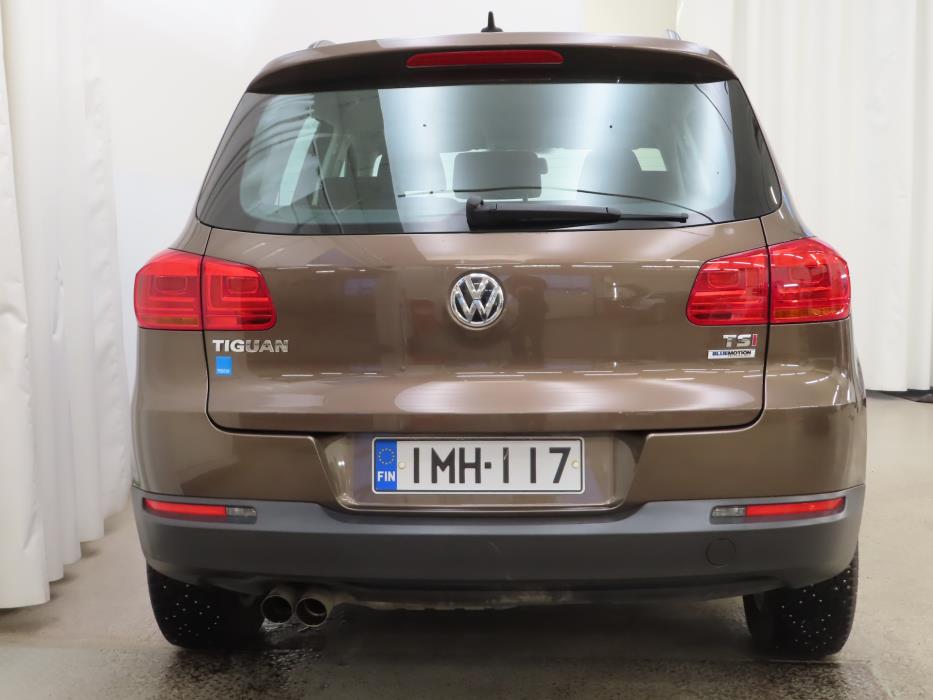 Volkswagen Tiguan 2015