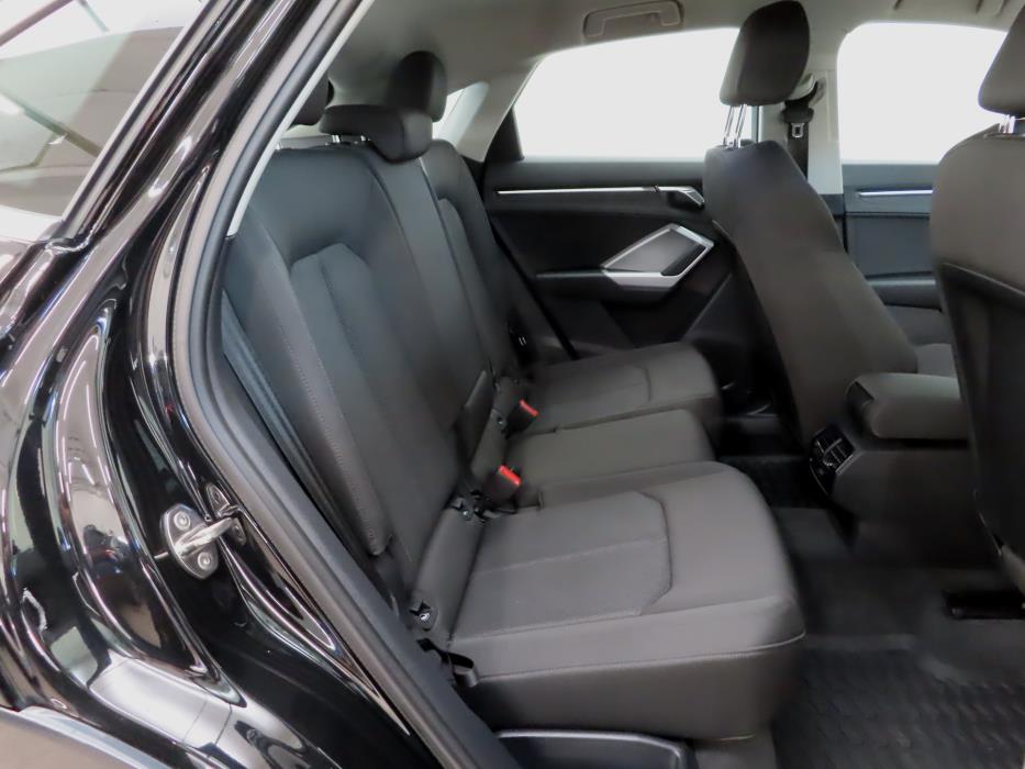 Audi Q3 2021