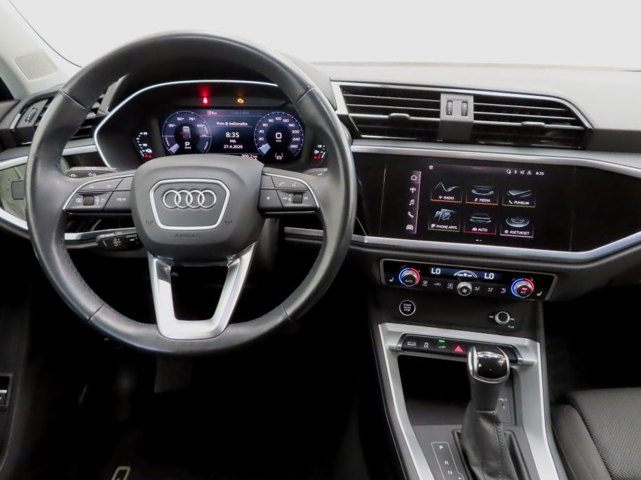 Audi Q3 2021