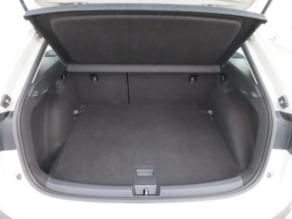 VOLKSWAGEN Taigo 2024