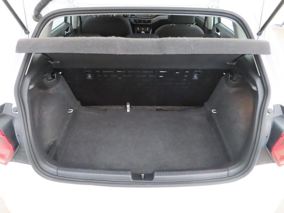 VOLKSWAGEN Polo 2020