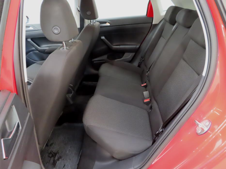 VOLKSWAGEN Polo 2021
