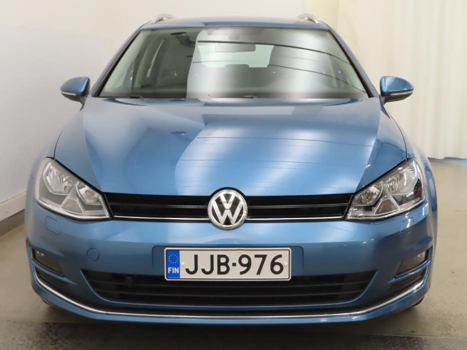 VOLKSWAGEN Golf 2013