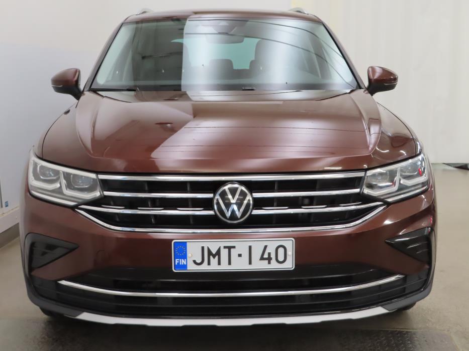 VOLKSWAGEN Tiguan 2022