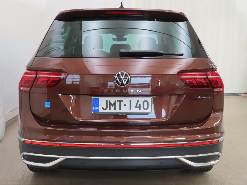 VOLKSWAGEN Tiguan 2022
