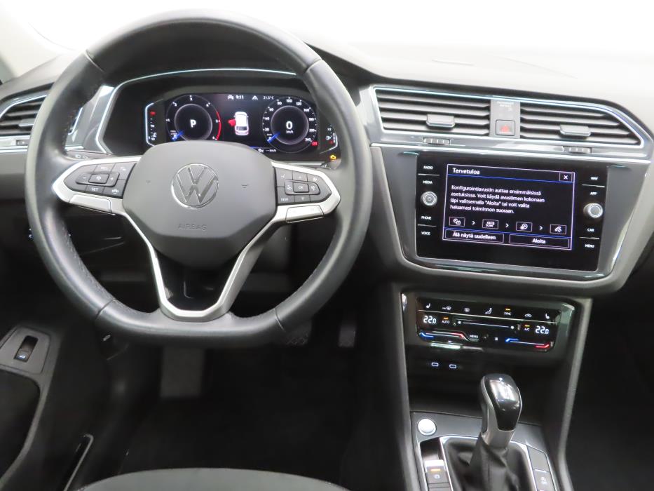 VOLKSWAGEN Tiguan 2022