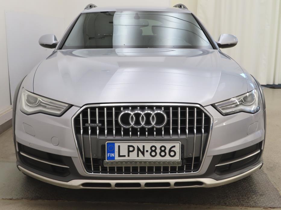 Audi A6 allroad quattro 2015