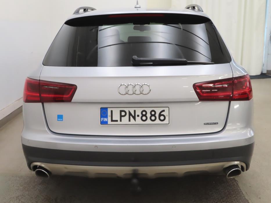 Audi A6 allroad quattro 2015