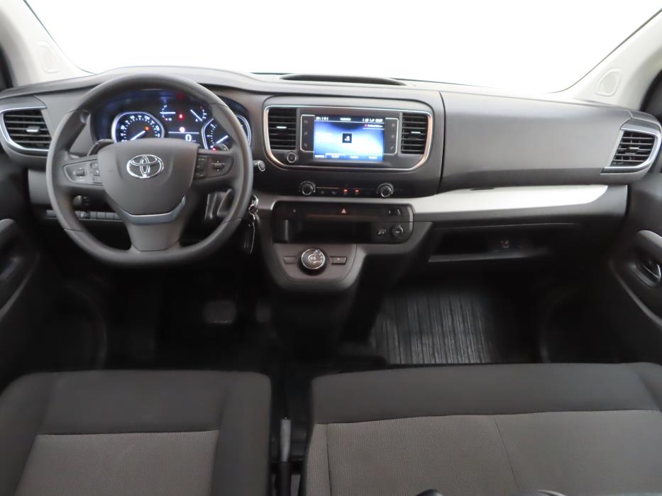 Toyota Proace Verso 2024