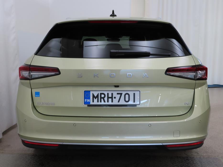 SKODA Superb 2024