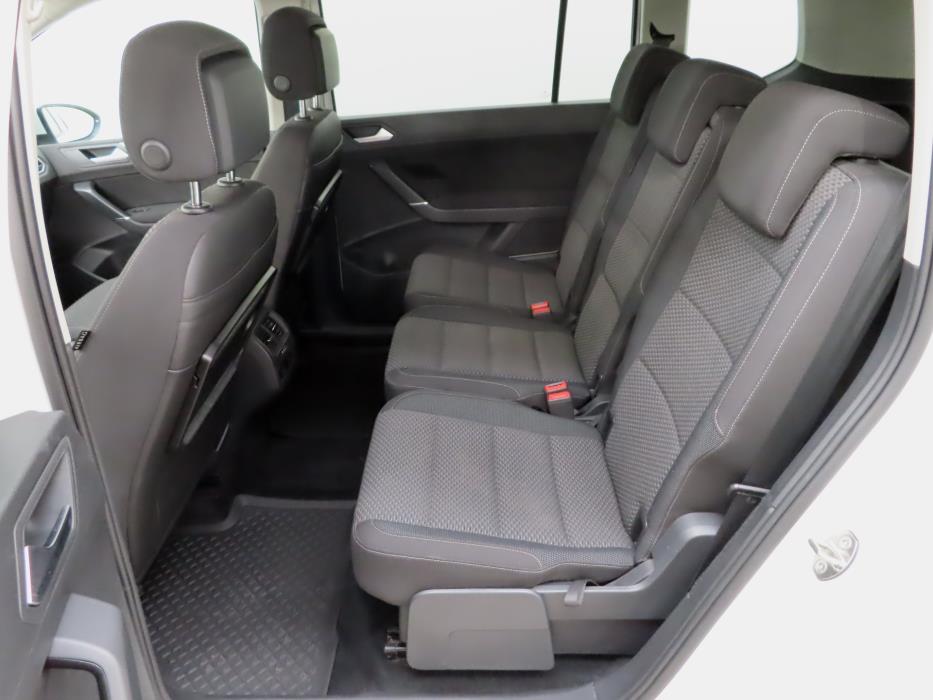 Volkswagen Touran 2016