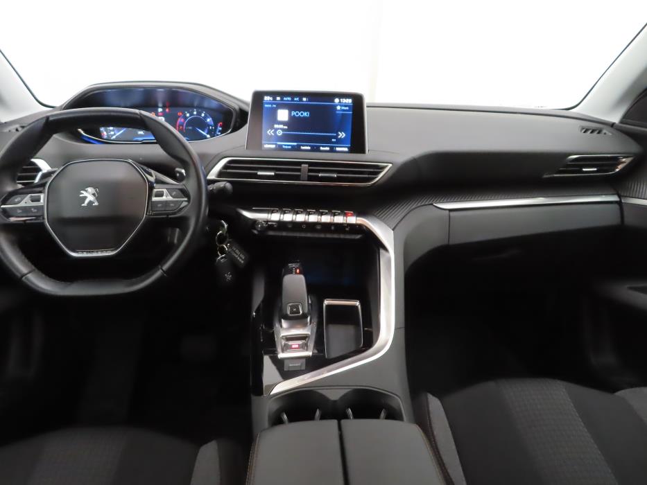 PEUGEOT 3008 2020