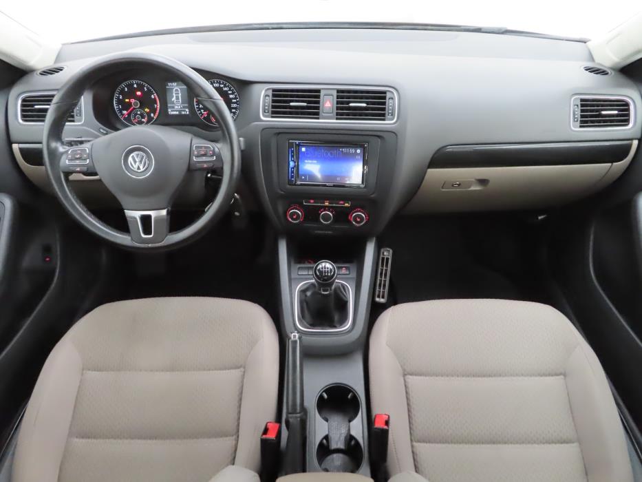 Volkswagen Jetta 2013