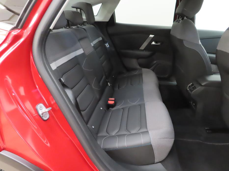Citroen C4 X 2023