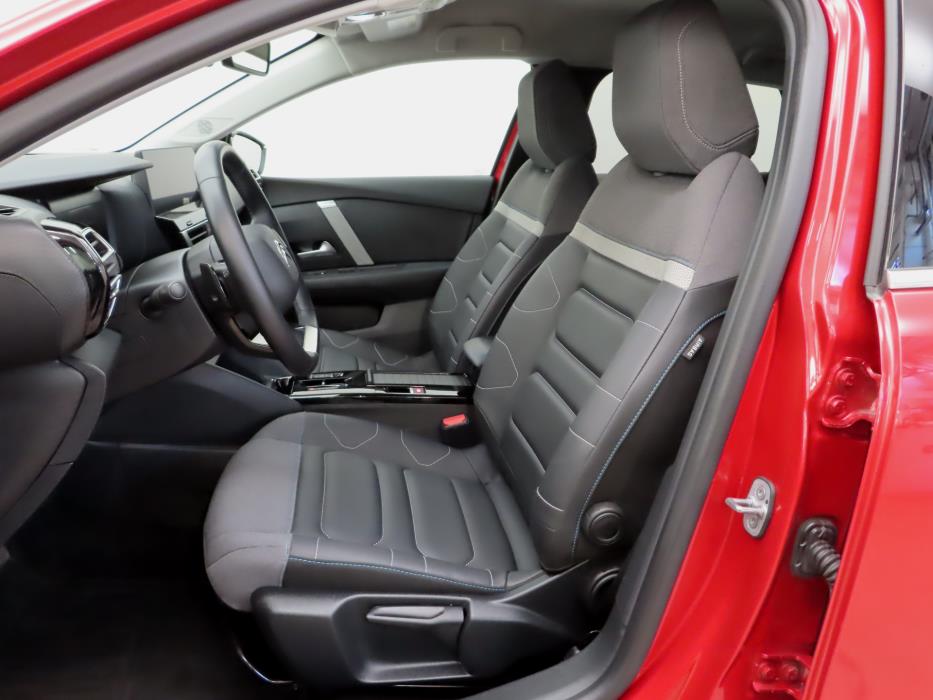 Citroen C4 X 2023