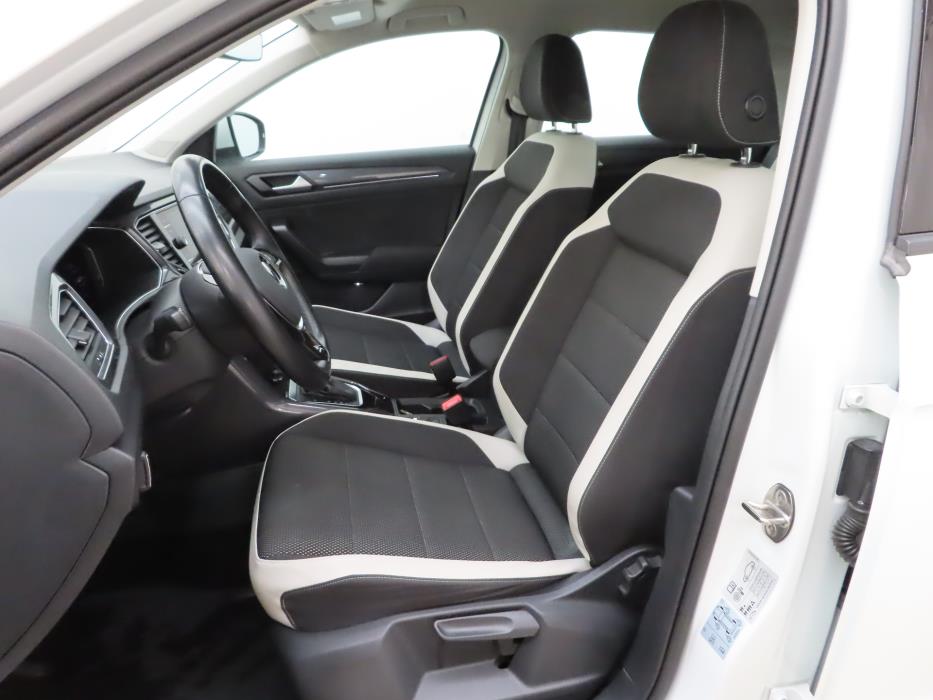 Volkswagen T-Roc 2021