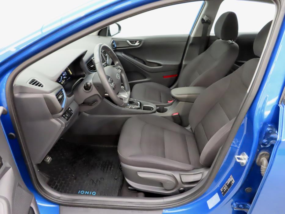 Hyundai IONIQ hybrid 2017