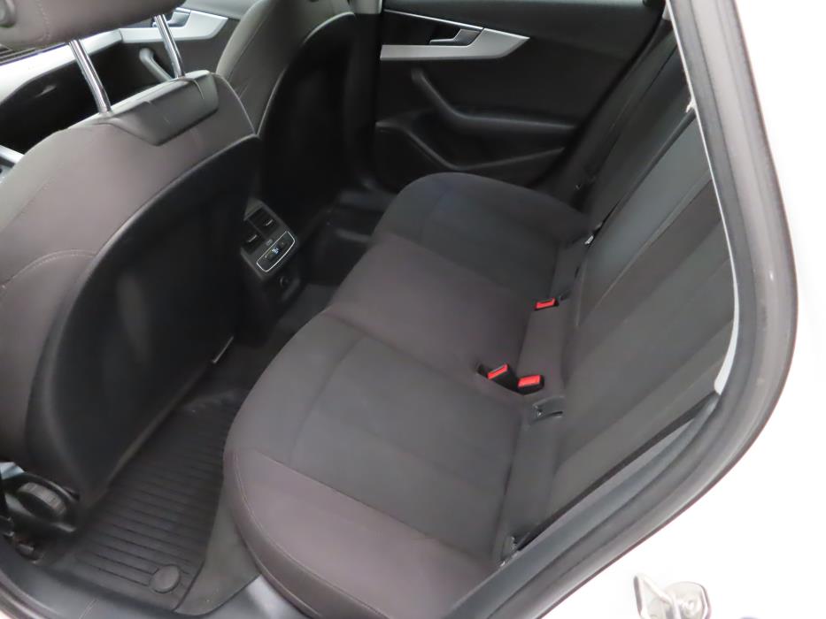 AUDI A4 allroad quattro 2016