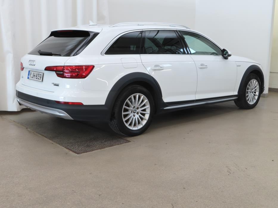 AUDI A4 allroad quattro 2016