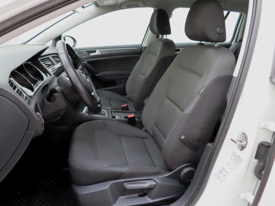 Volkswagen Golf 2020