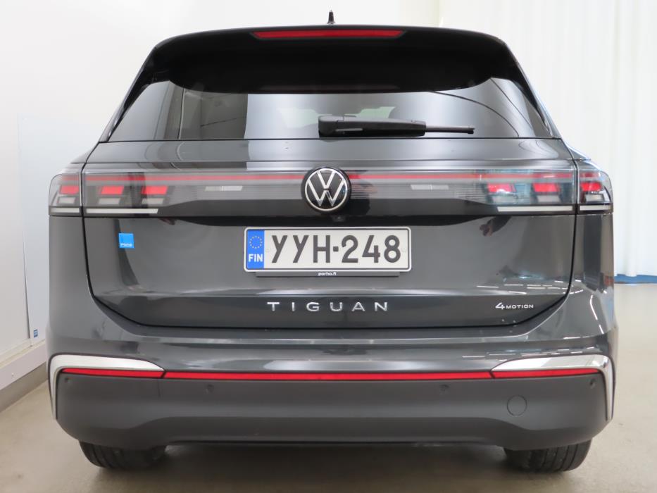 VOLKSWAGEN Tiguan 2025