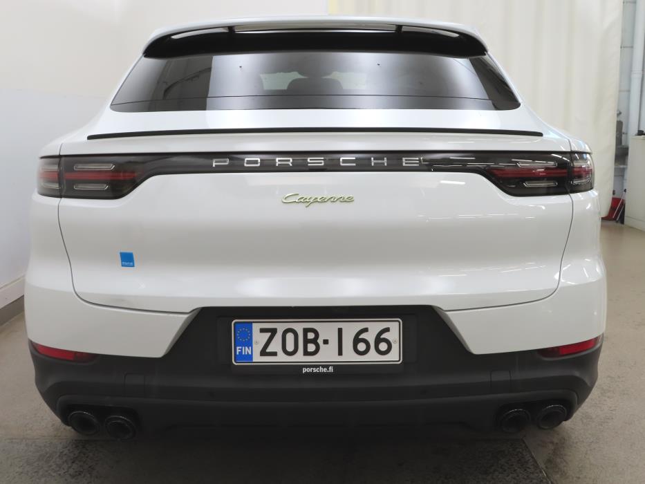 Porsche Cayenne 2022