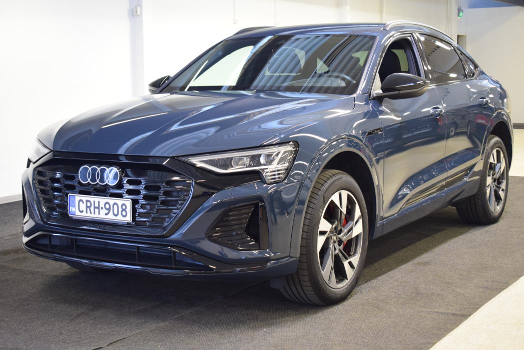 Audi Q8 e-tron 2023