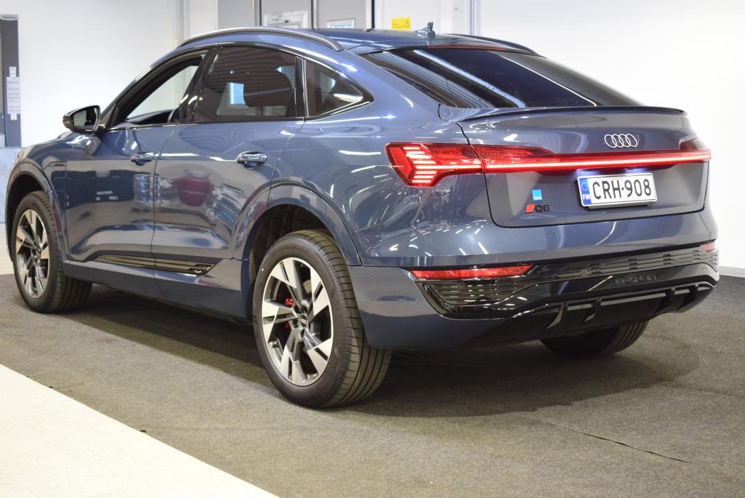 Audi Q8 e-tron 2023