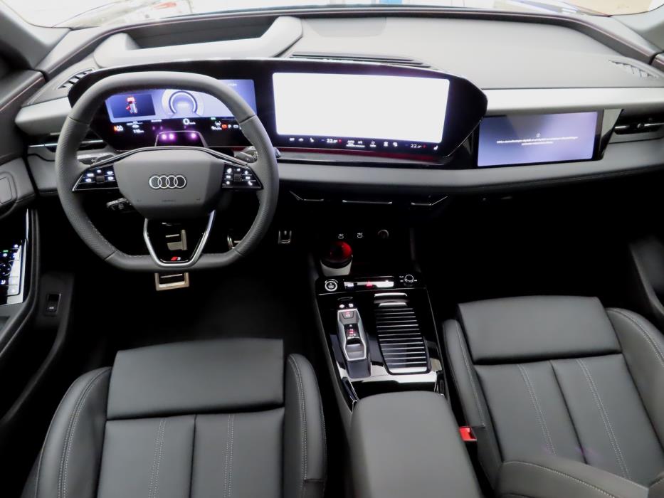 Audi Q6 e-tron 2026