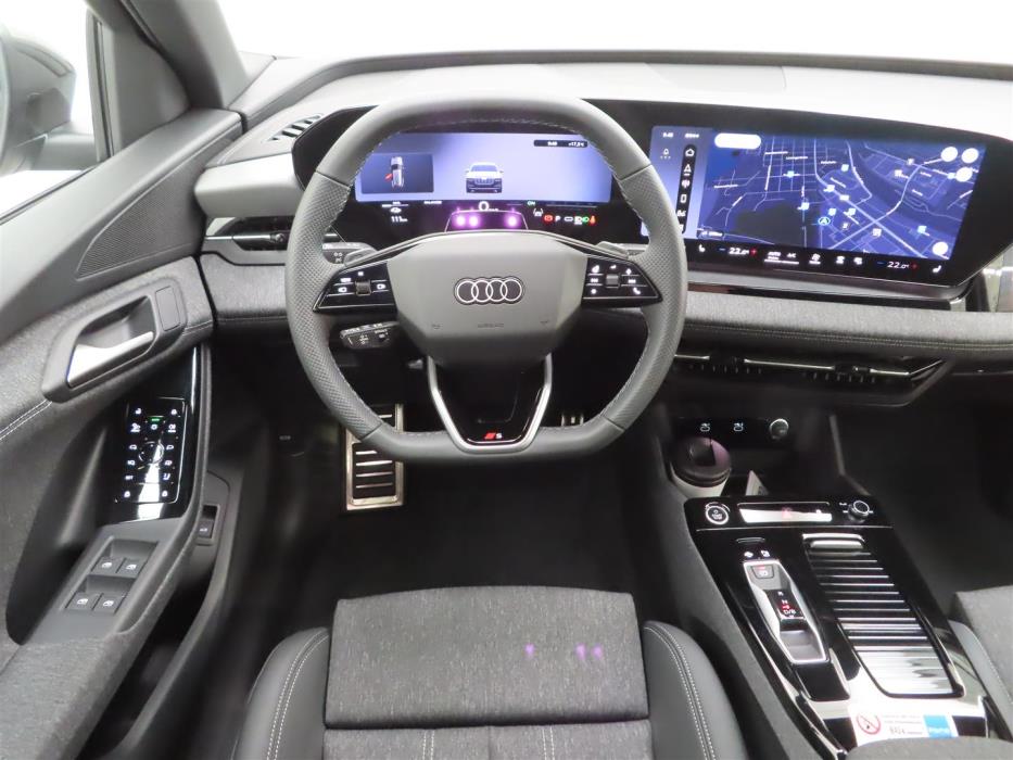 Audi Q6 e-tron 2026