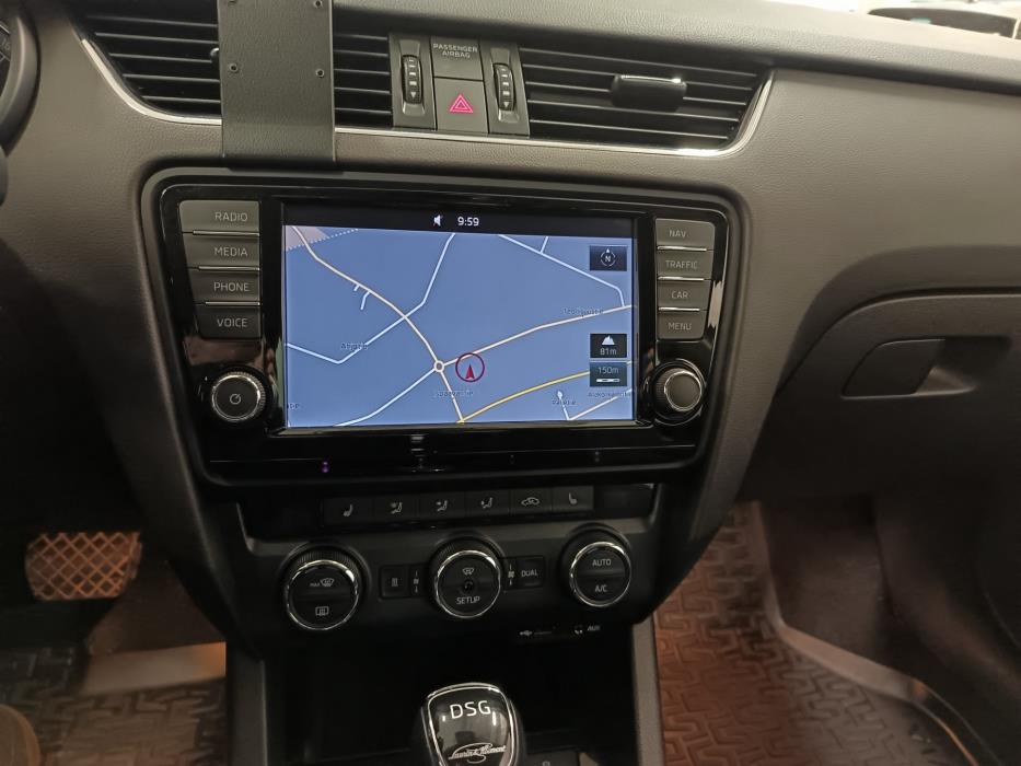 SKODA Octavia 2015
