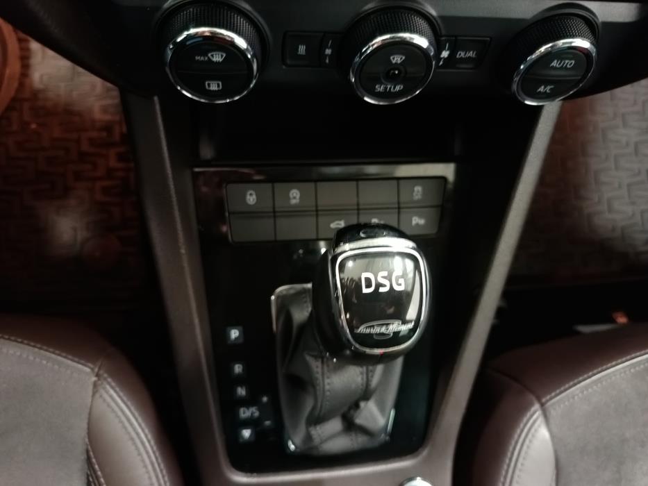 SKODA Octavia 2015
