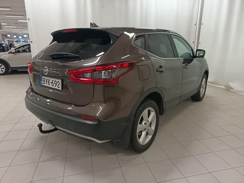 NISSAN Qashqai 2018