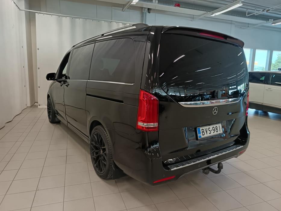 MERCEDES-BENZ V 2018