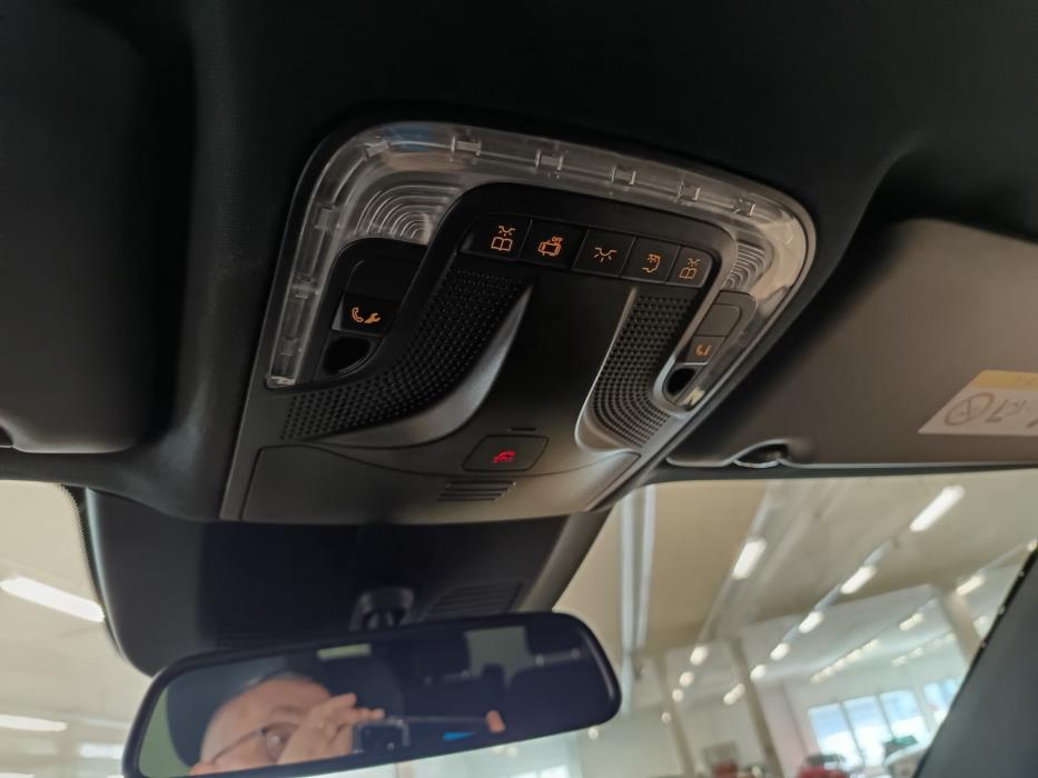 MERCEDES-BENZ V 2018