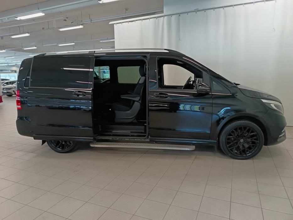 MERCEDES-BENZ V 2018