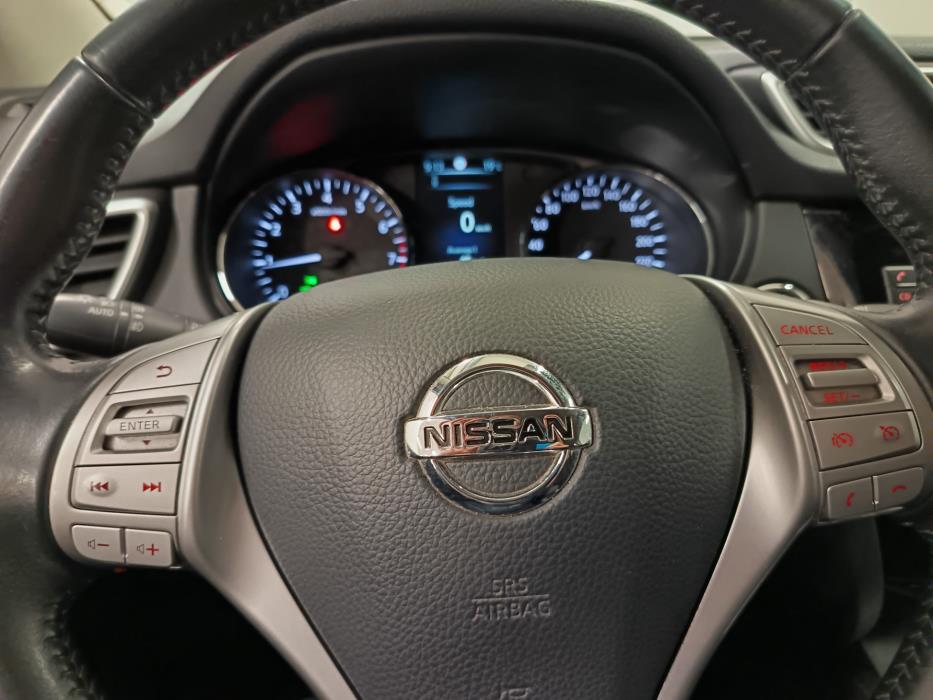 NISSAN Qashqai 2017