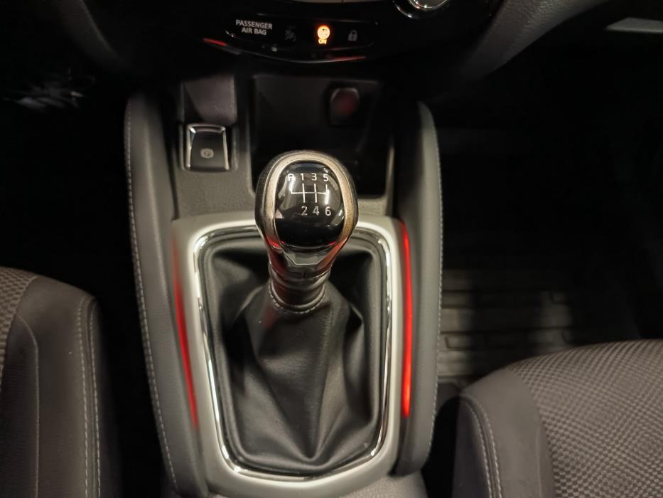 NISSAN Qashqai 2017