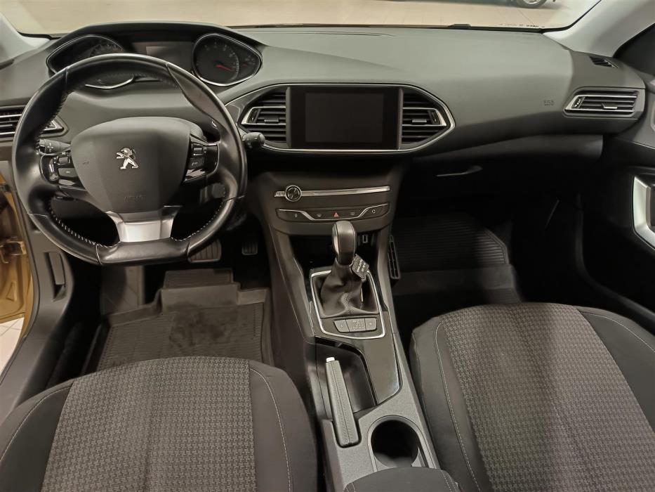 PEUGEOT 308 2017