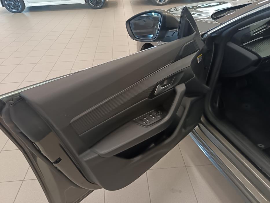 PEUGEOT 508 2019