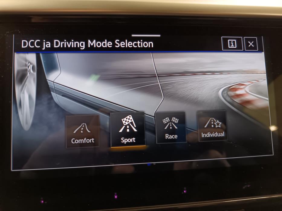 VOLKSWAGEN Arteon 2023