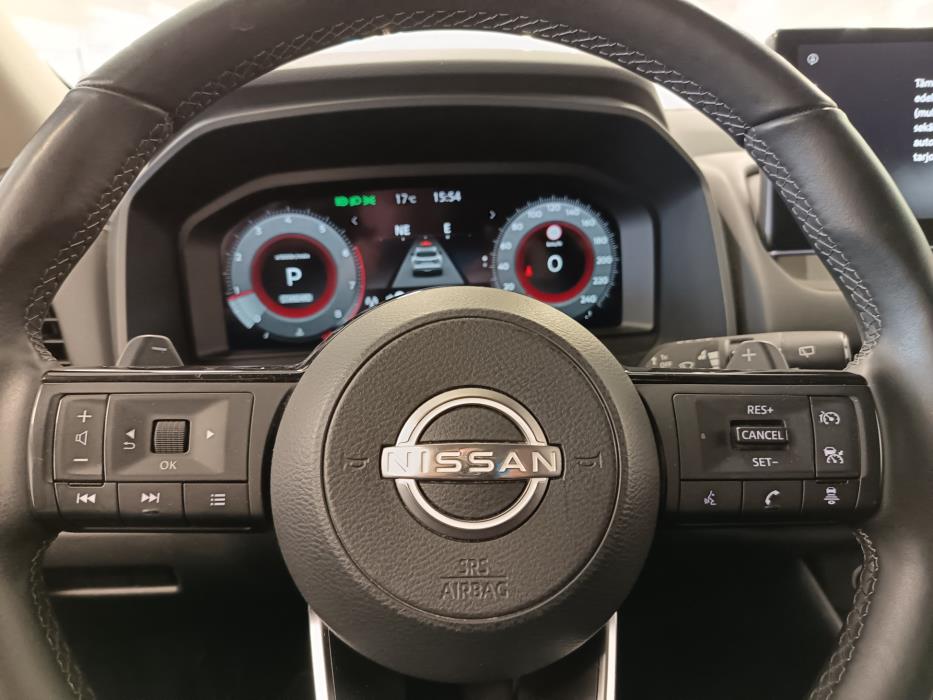 NISSAN Qashqai 2023
