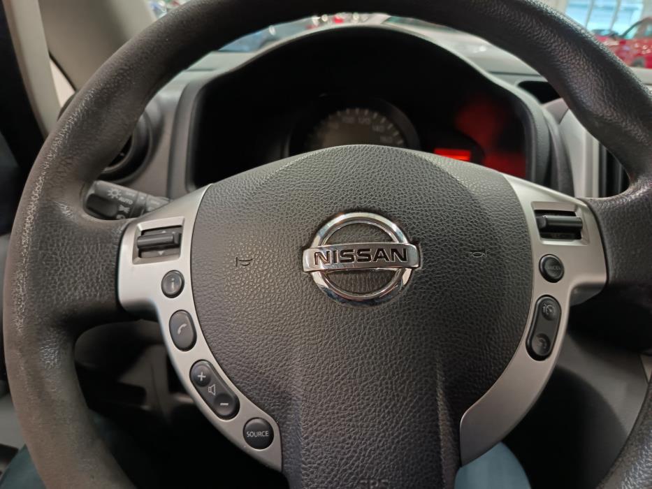 NISSAN NV200 2015