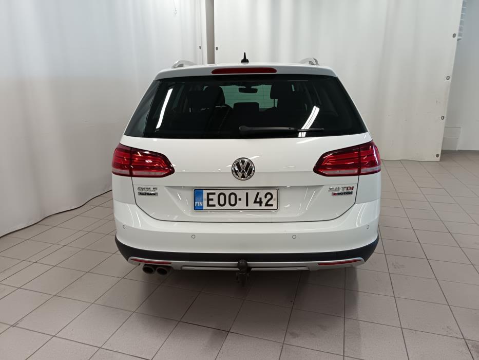 VOLKSWAGEN Golf 2017