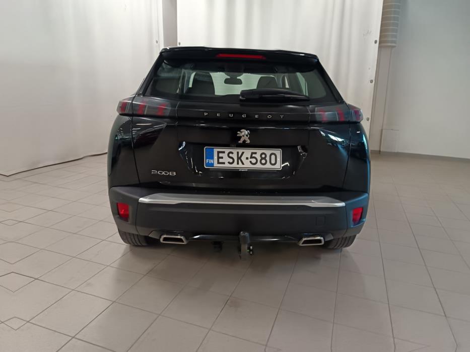 PEUGEOT 2008 2021