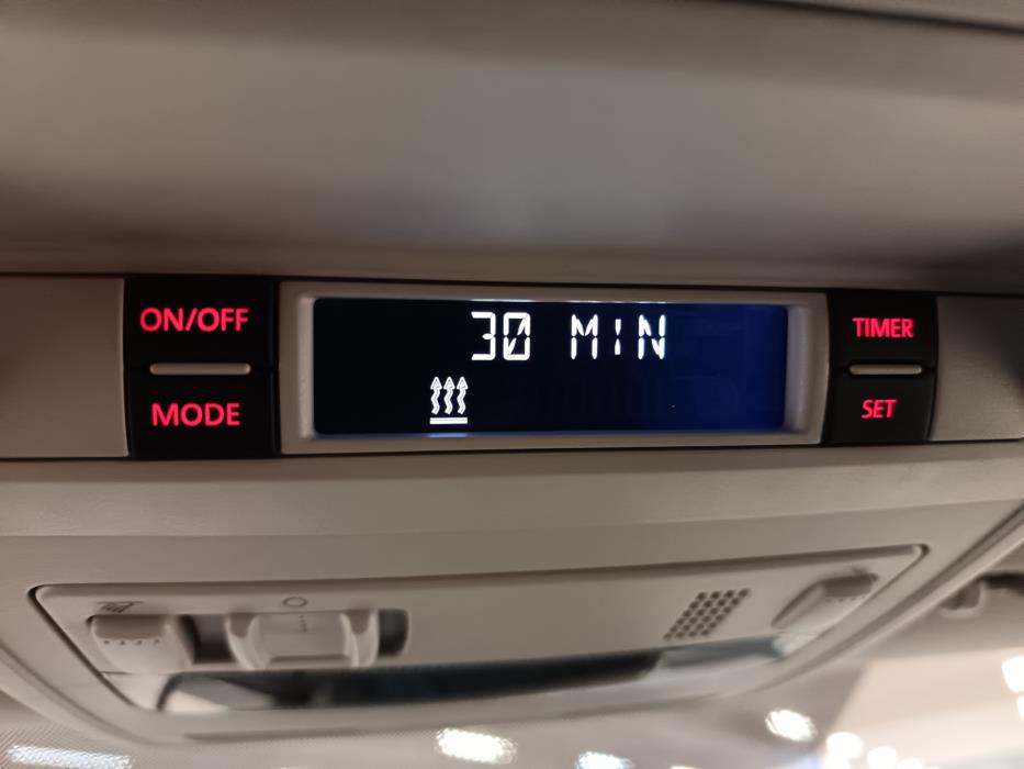 VOLKSWAGEN Transporter 2016