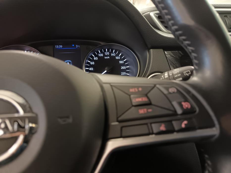 NISSAN Qashqai 2019