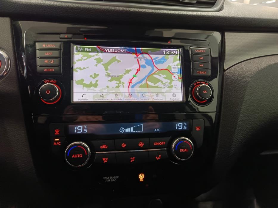 NISSAN Qashqai 2019